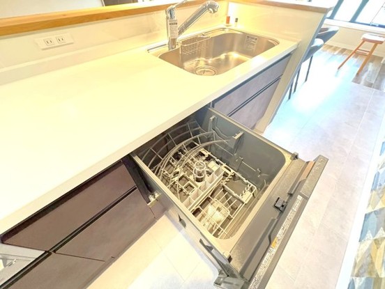 apartment 京都府京都市伏見区桃山町遠山69