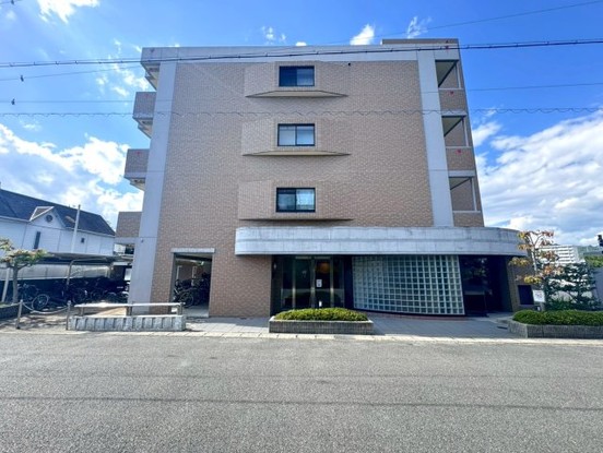 apartment 京都府宇治市木幡御園
地図を見る