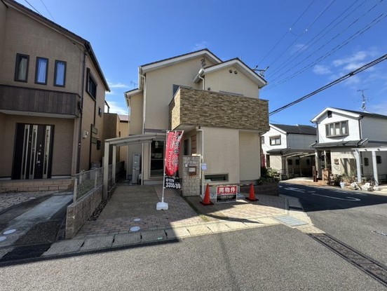 detached 京都府宇治市広野町尖山
地図を見る