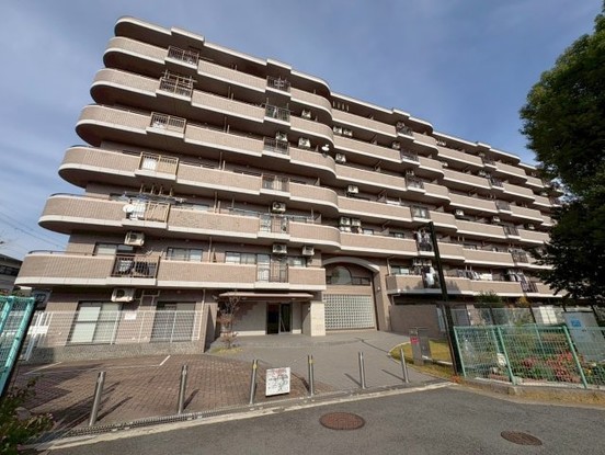 apartment 京都府宇治市木幡西浦
地図を見る