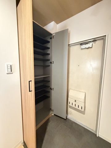 apartment 京都府京都市伏見区横大路下三栖山殿
地図を見る