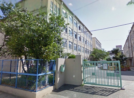 apartment 京都府京都市伏見区横大路下三栖山殿
地図を見る