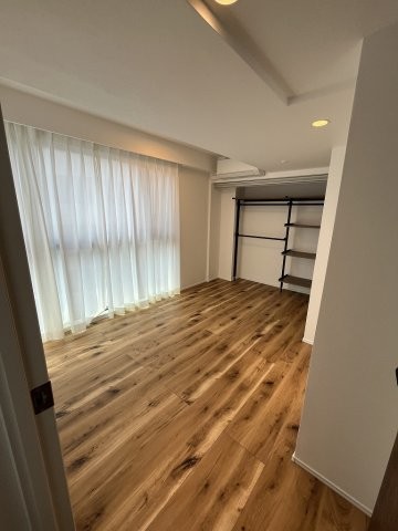 apartment 東京都千代田区一番町
地図を見る