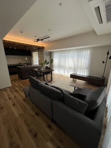 apartment 東京都千代田区一番町
地図を見る