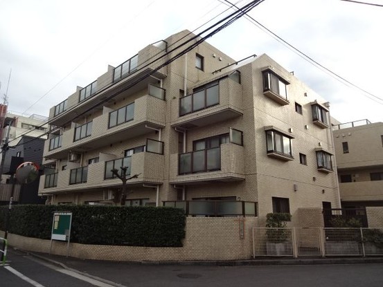 apartment 東京都文京区千石３丁目
地図を見る