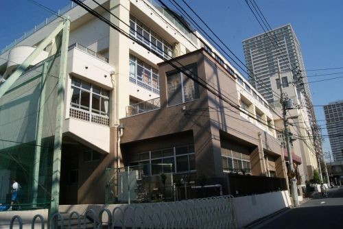 apartment 東京都荒川区南千住３丁目
地図を見る