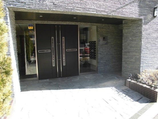 apartment 東京都荒川区南千住３丁目
地図を見る