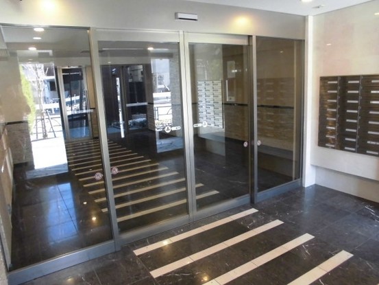 apartment 東京都荒川区南千住３丁目
地図を見る