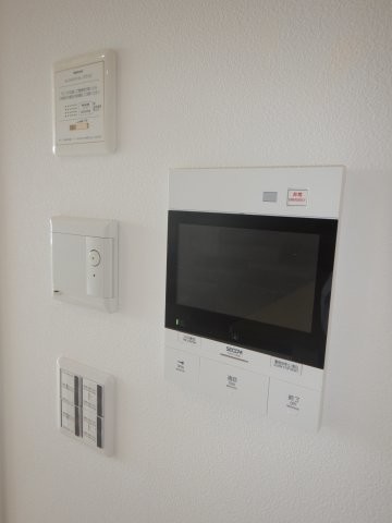 apartment 東京都荒川区西日暮里２丁目
地図を見る