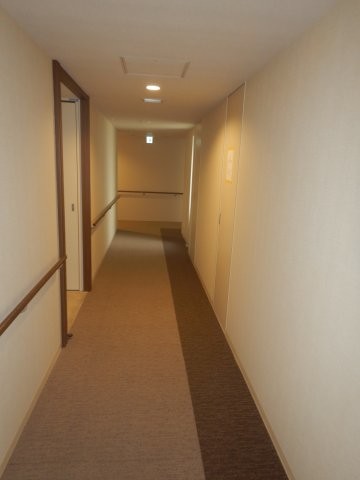 apartment 東京都荒川区西日暮里２丁目
地図を見る