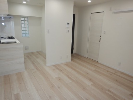 apartment 東京都台東区下谷２丁目
地図を見る