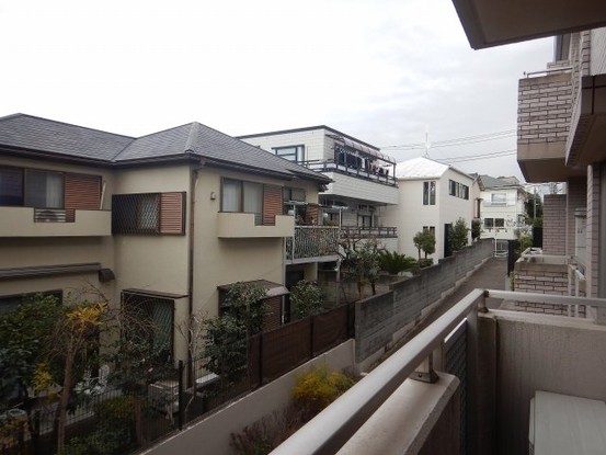 apartment 東京都目黒区五本木１丁目
地図を見る