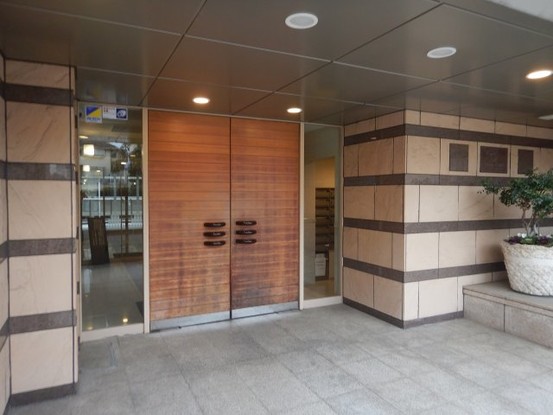 apartment 東京都目黒区五本木１丁目
地図を見る