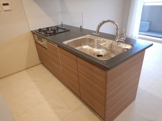 apartment 東京都目黒区五本木１丁目
地図を見る