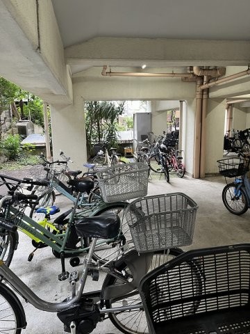 apartment 東京都文京区白山１丁目33－18