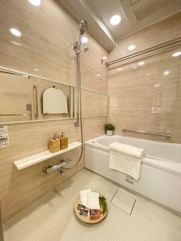 apartment 東京都豊島区池袋３丁目
地図を見る