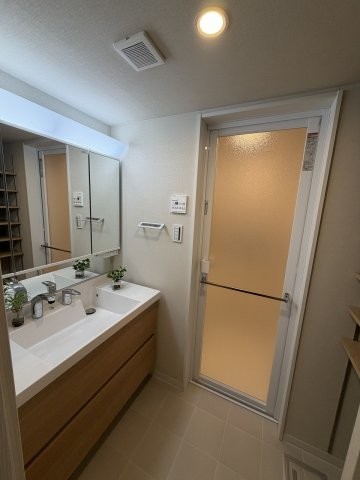 apartment 東京都荒川区荒川３丁目
地図を見る