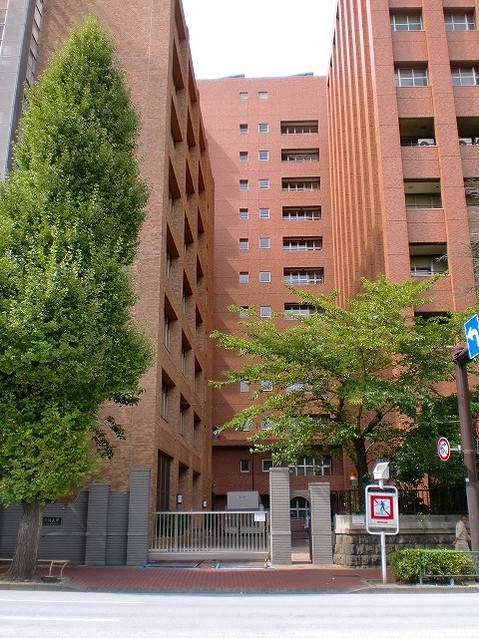 apartment 東京都千代田区内神田１丁目
地図を見る