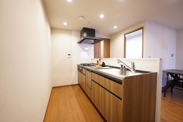 apartment 東京都中央区勝どき５丁目
地図を見る
