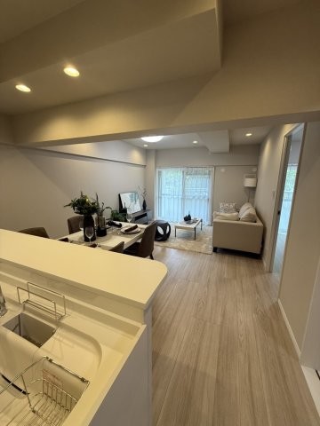 apartment 東京都江戸川区西葛西５丁目
地図を見る
