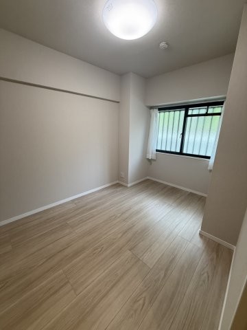 apartment 東京都江戸川区西葛西５丁目
地図を見る