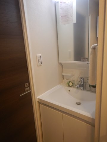 apartment 東京都荒川区東日暮里３丁目
地図を見る
