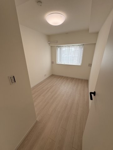 apartment 東京都荒川区西日暮里１丁目
地図を見る