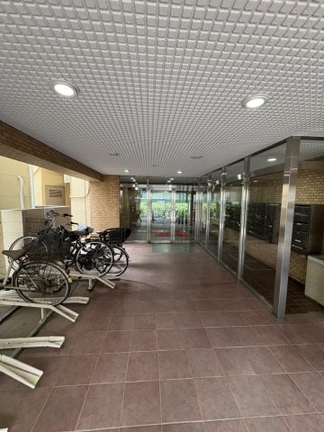 apartment 東京都荒川区西日暮里１丁目
地図を見る