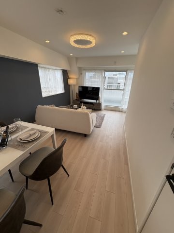 apartment 東京都荒川区西日暮里１丁目
地図を見る