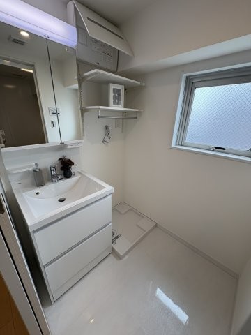 apartment 東京都荒川区西日暮里１丁目
地図を見る