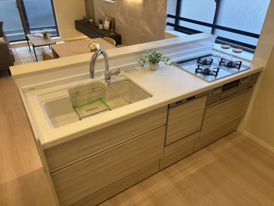 apartment 東京都台東区根岸５丁目
地図を見る