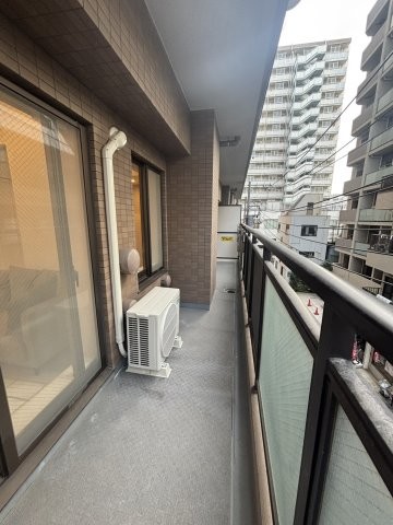 apartment 東京都台東区根岸５丁目
地図を見る