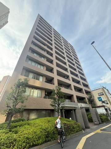 apartment 東京都台東区根岸５丁目
地図を見る
