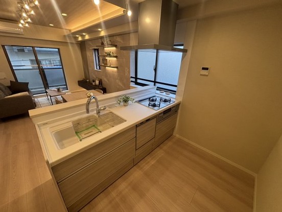 apartment 東京都台東区根岸５丁目
地図を見る