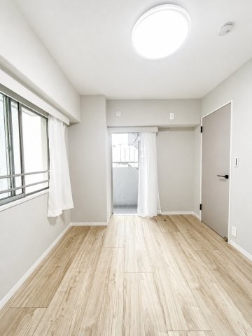 apartment 東京都荒川区南千住７丁目
地図を見る