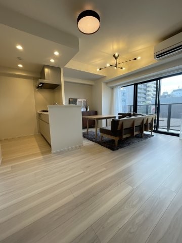 apartment 東京都新宿区下落合３丁目
地図を見る