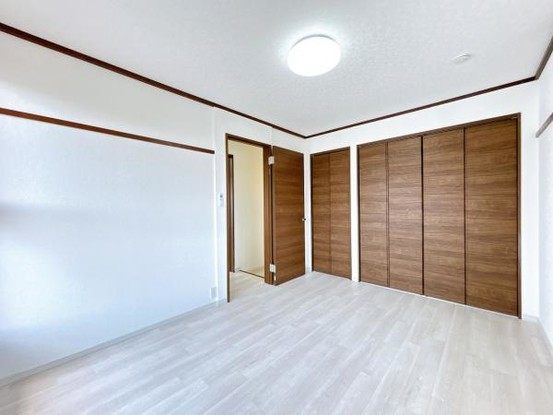 detached 北海道河東郡音更町木野大通西２丁目
地図を見る