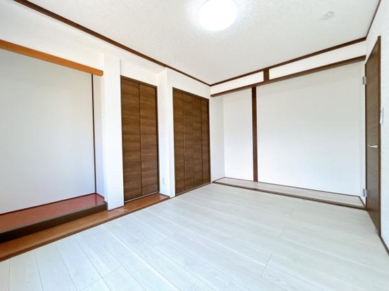 detached 北海道河東郡音更町木野公園下町
地図を見る