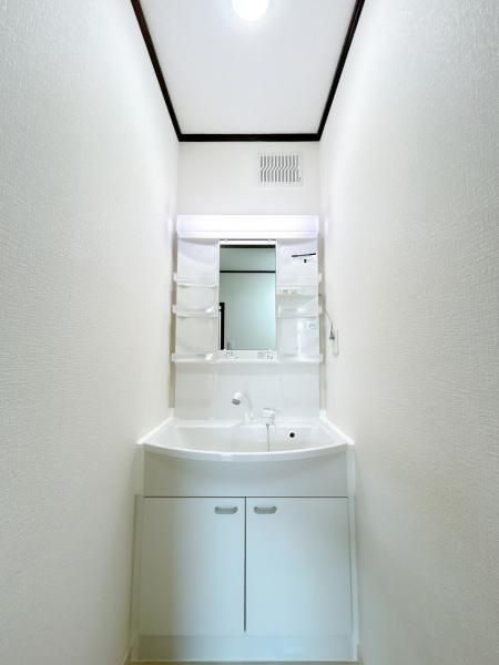 detached 北海道帯広市東七条南１４丁目1番地13