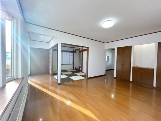 detached 北海道帯広市西六条南４０丁目
地図を見る