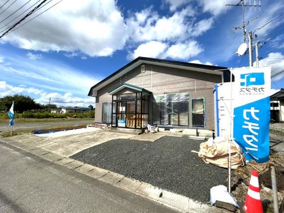 detached 秋田県北秋田市綴子字太田屋敷後
地図を見る