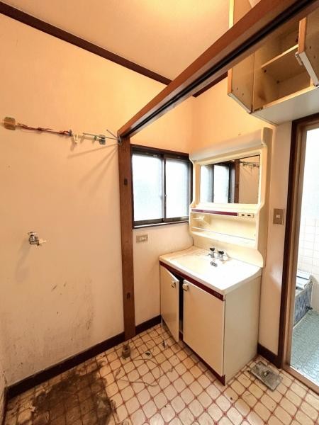 detached 秋田県鹿角郡小坂町小坂字細越
地図を見る