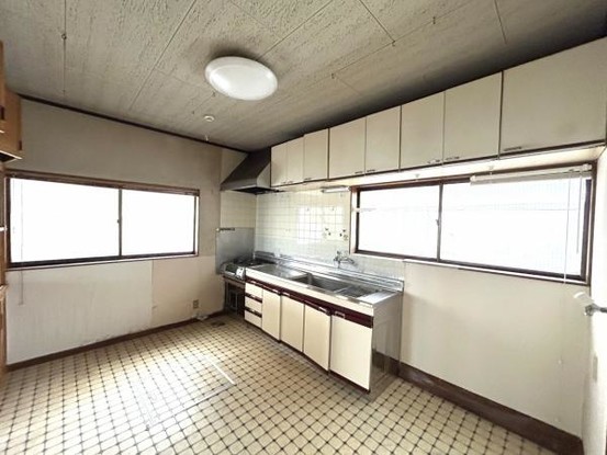 detached 秋田県大館市赤館町7-6 サクラビル1階