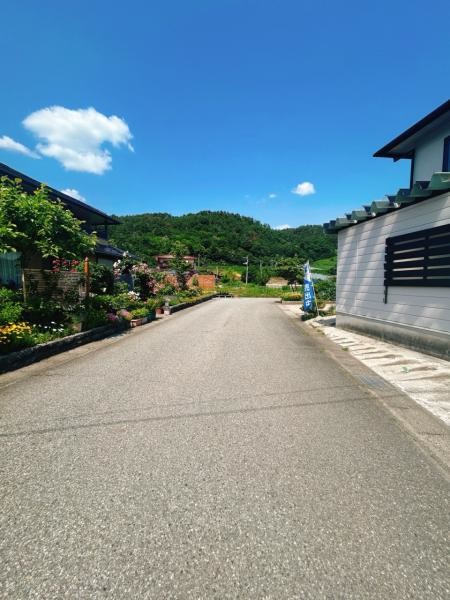 detached 山形県南陽市三間通
地図を見る