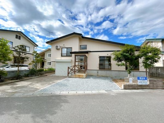 detached 山形県米沢市中田町
地図を見る