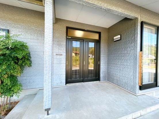 detached 山形県東置賜郡高畠町大字二井宿筋
地図を見る