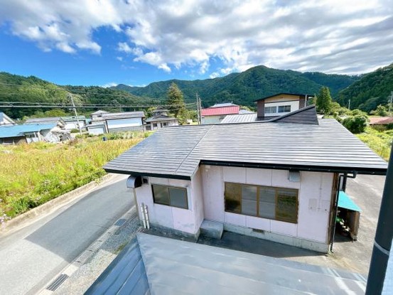 detached 山形県東置賜郡高畠町大字二井宿筋
地図を見る