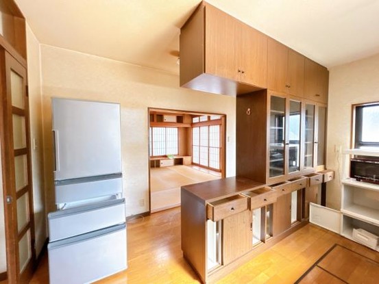 detached 山形県東置賜郡高畠町大字二井宿筋
地図を見る