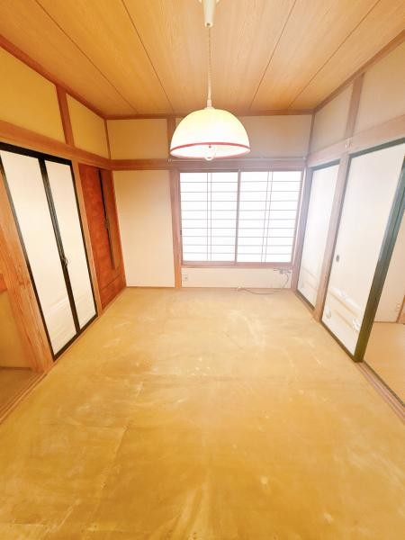 detached 山形県米沢市万世町桑山
地図を見る