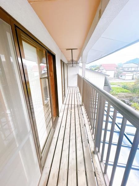 detached 山形県米沢市万世町桑山
地図を見る